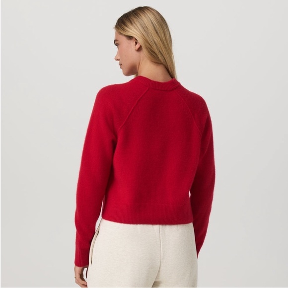 NWT Vuori Émilie Cashmere
Crewneck Sweater Red Medium
Recycled Cashmere - Picture 3 of 7